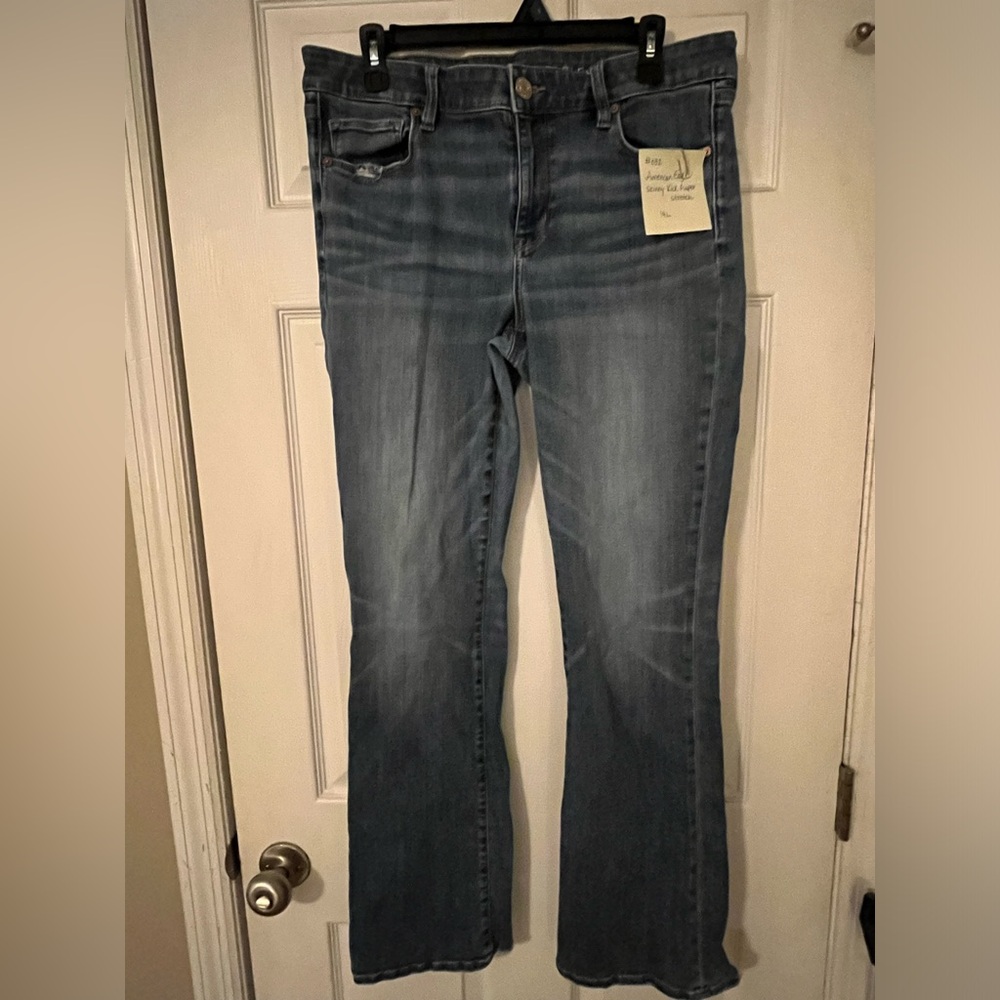 American Eagle skinny kick super stretch 14L